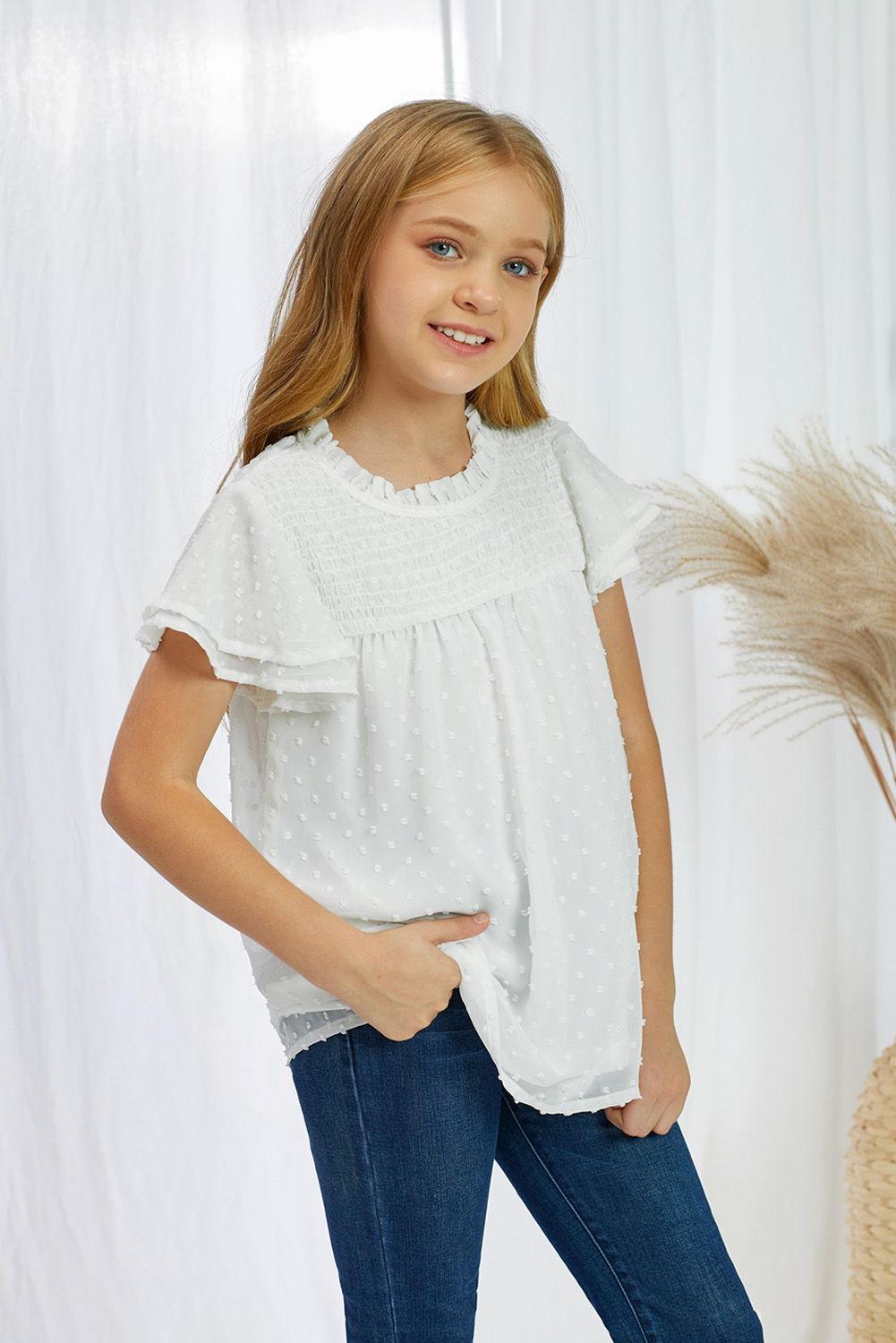 White Little Girl Swiss Dot Ruffle Sleeves Top