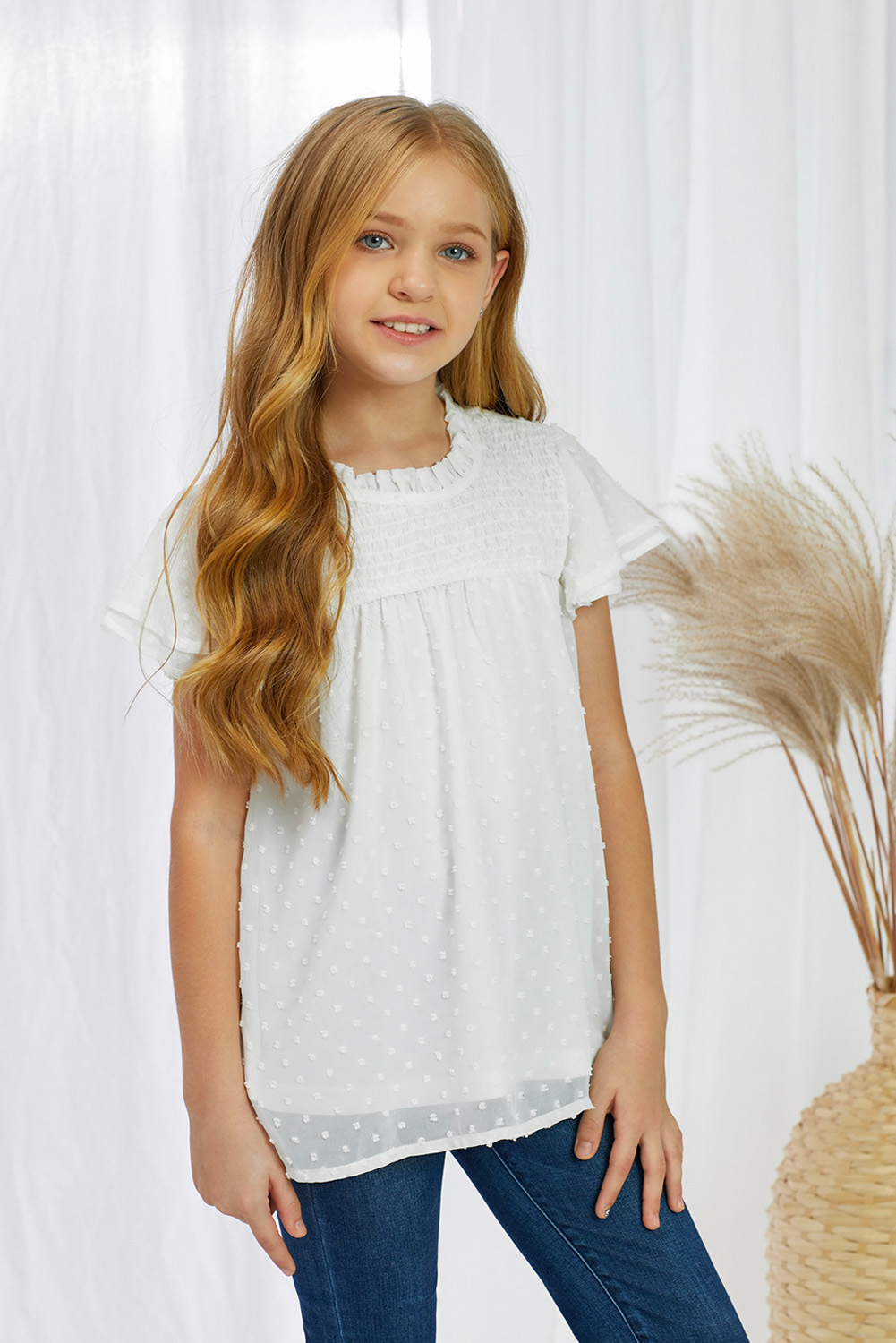 White Little Girl Swiss Dot Ruffle Sleeves Top