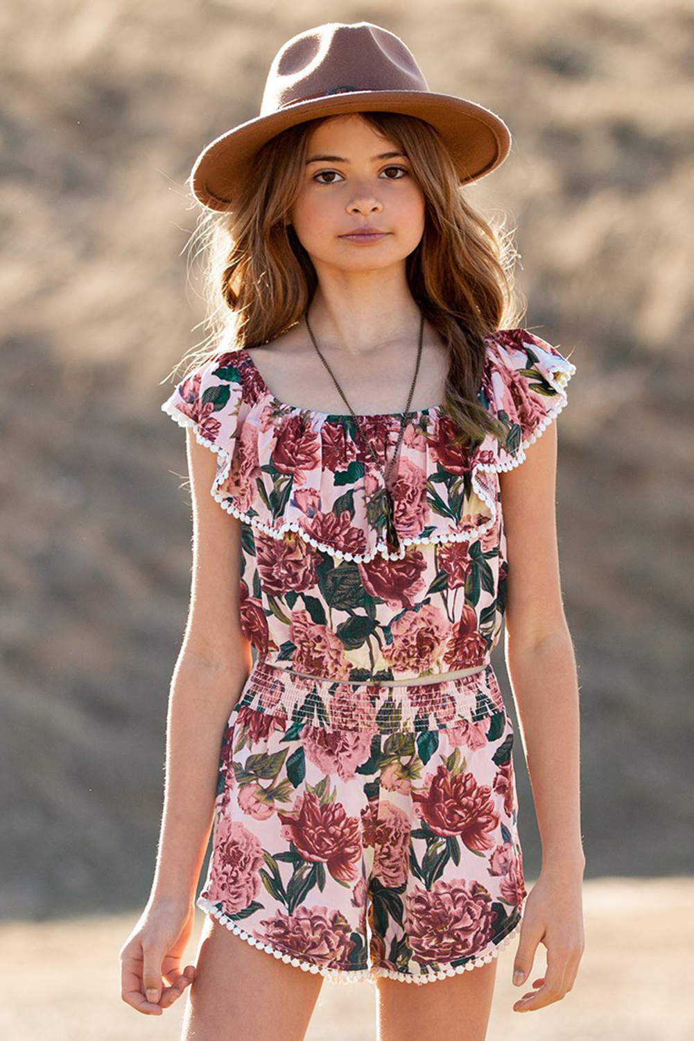 Red Little Girl Floral Ruffled Top And Shorts Set